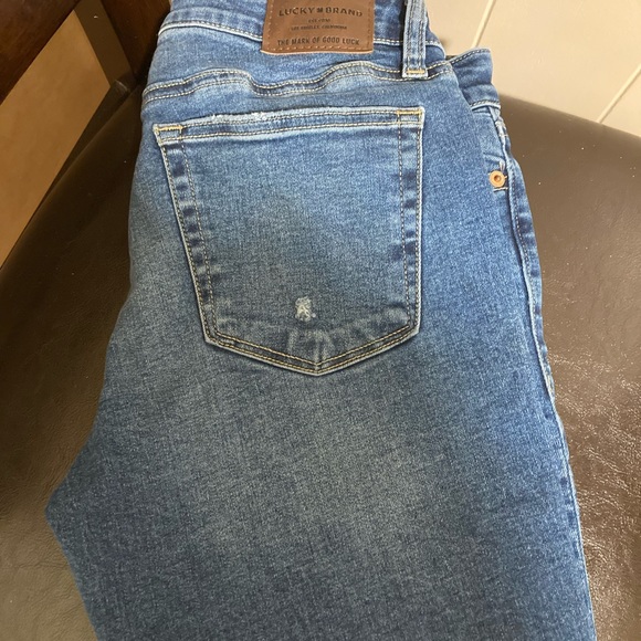 Lucky brand skinny jeans - Picture 2 of 5